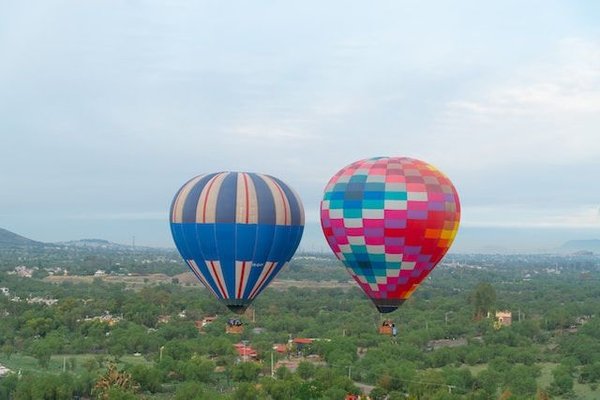 Les endroits les plus incroyables pour un voyage en montgolfière